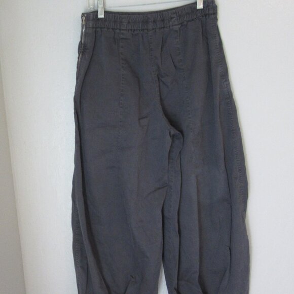 OSKA Gray Balloon Barrel Size 2 Pants - Picture 2 of 3